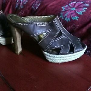 *SALE*COACH brown learher slip on heels